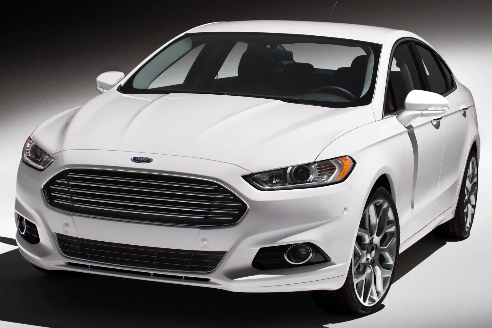 2014_ford_fusion_sedan_se_fq_oem_1_1600