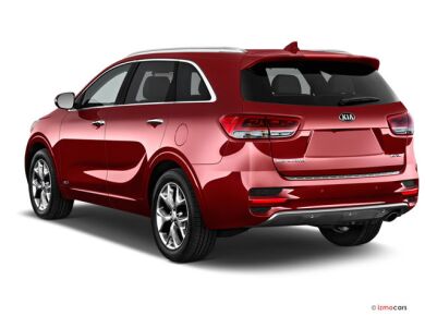 2016_kia_sorento_angularrear